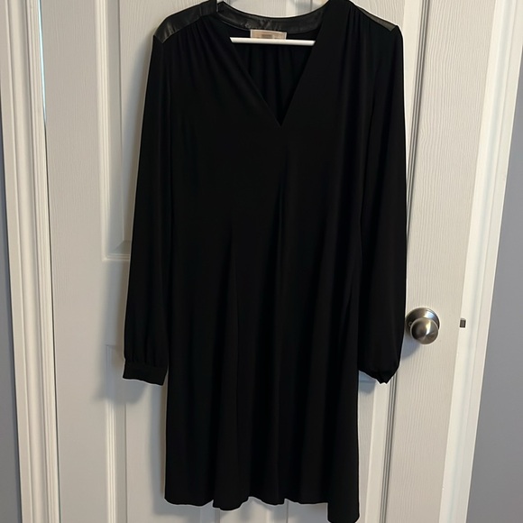 Michael Kors dress - Picture 2 of 5